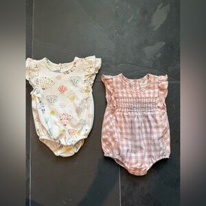 Set of Two Pehr Organic Cotton Baby bubbles - New without tags. Both 3-6 month.